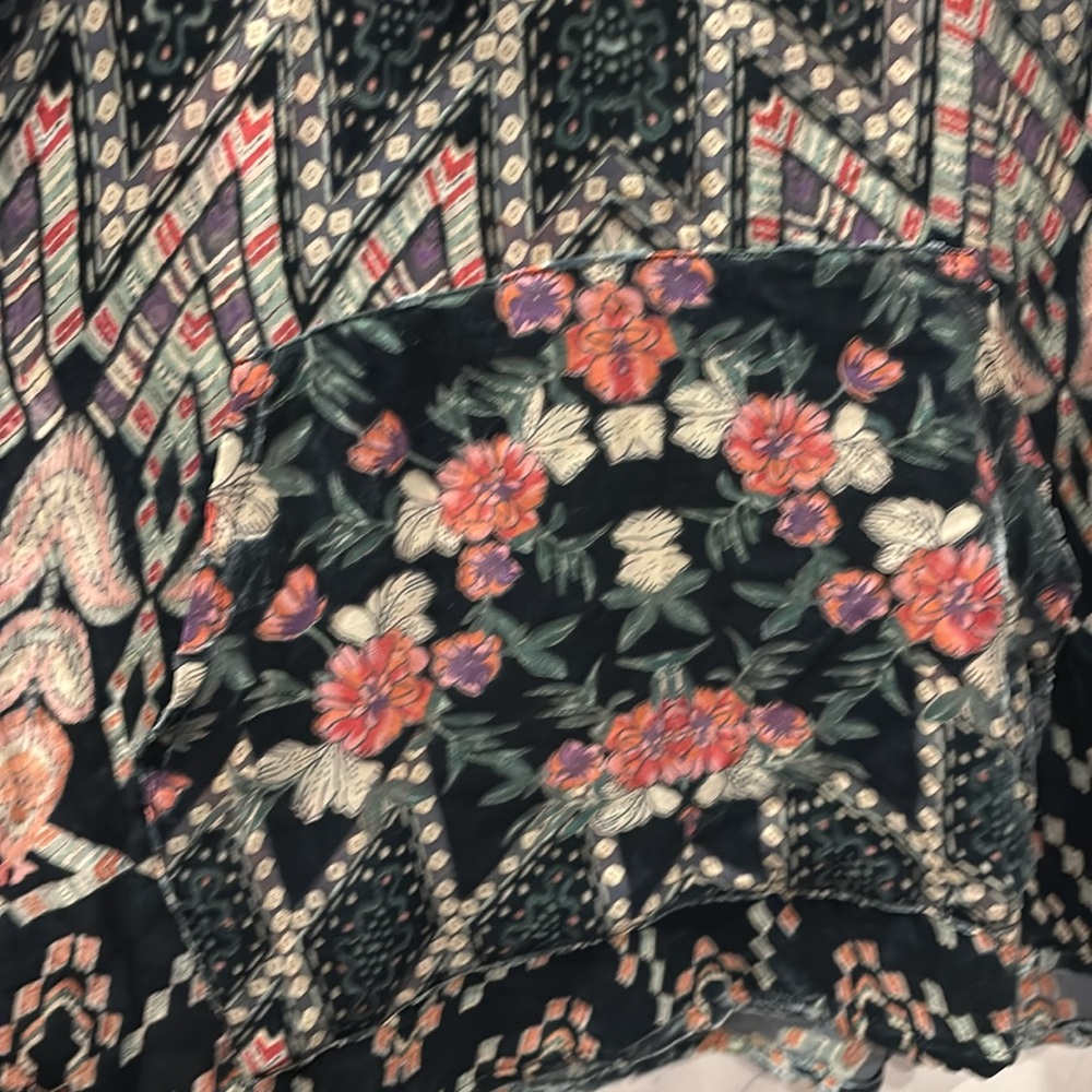 Johnny Was Pete & Greta sheer velvet hoodie. - Picture 6 of 7